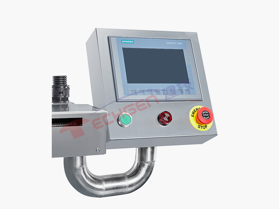 Mobile tracking capping machine